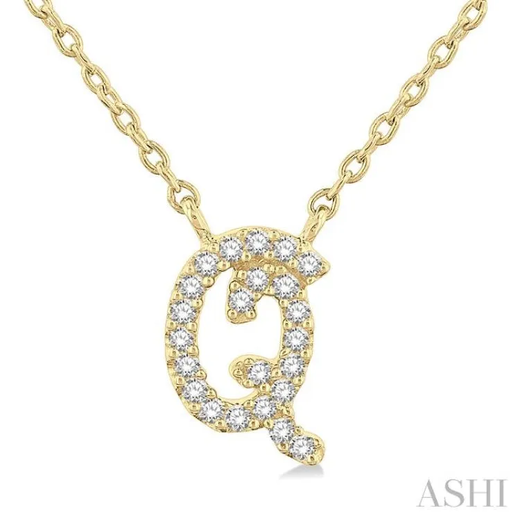 1/10 Ctw Initial 'Q' Round cut Diamond Pendant With Chain in 10K Yellow Gold