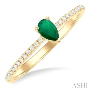 1/10 ctw Petite 5x3 MM Pear Cut Emerald and Round Cut Diamond Precious Fashion Ring in 10K Yellow Gold