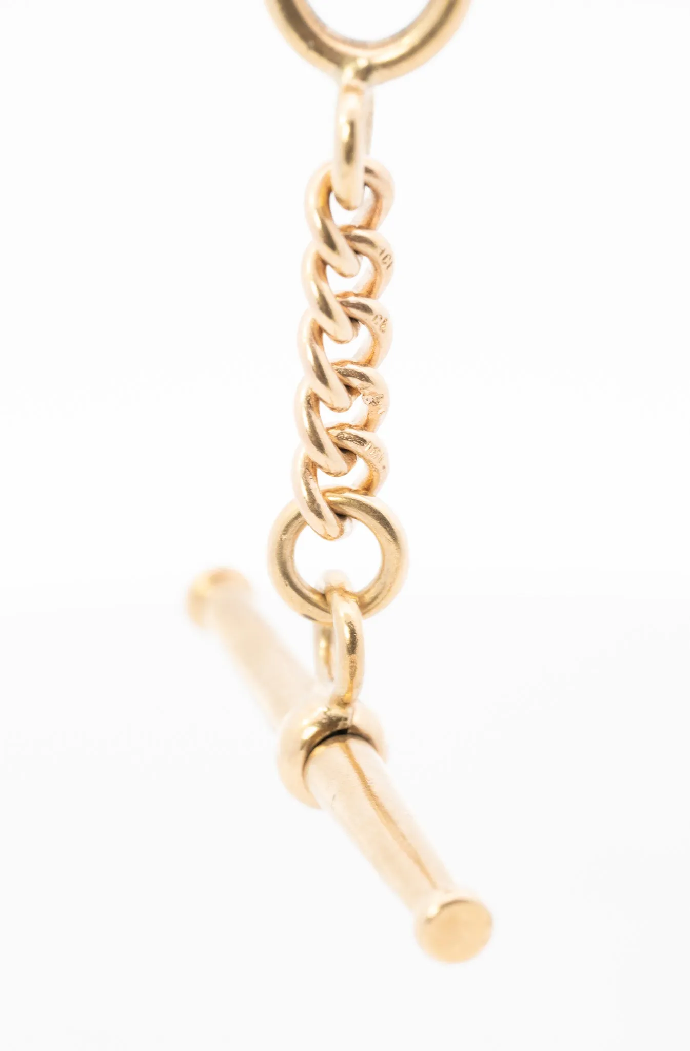 9ct Yellow Gold Graduated Curb Link Fob Chain