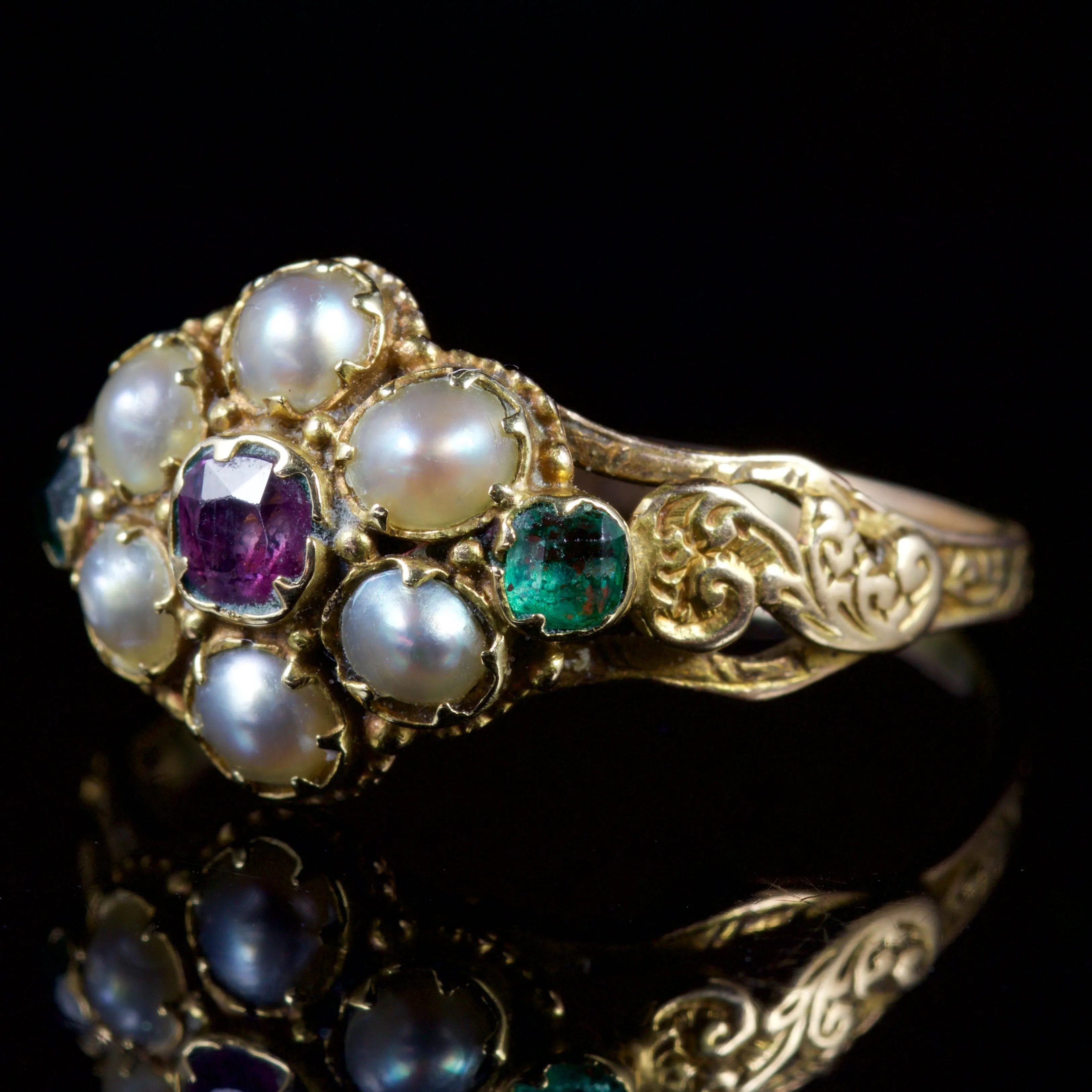 Antique Georgian Emerald Garnet Pearl Ring 18Ct Gold Circa 1800