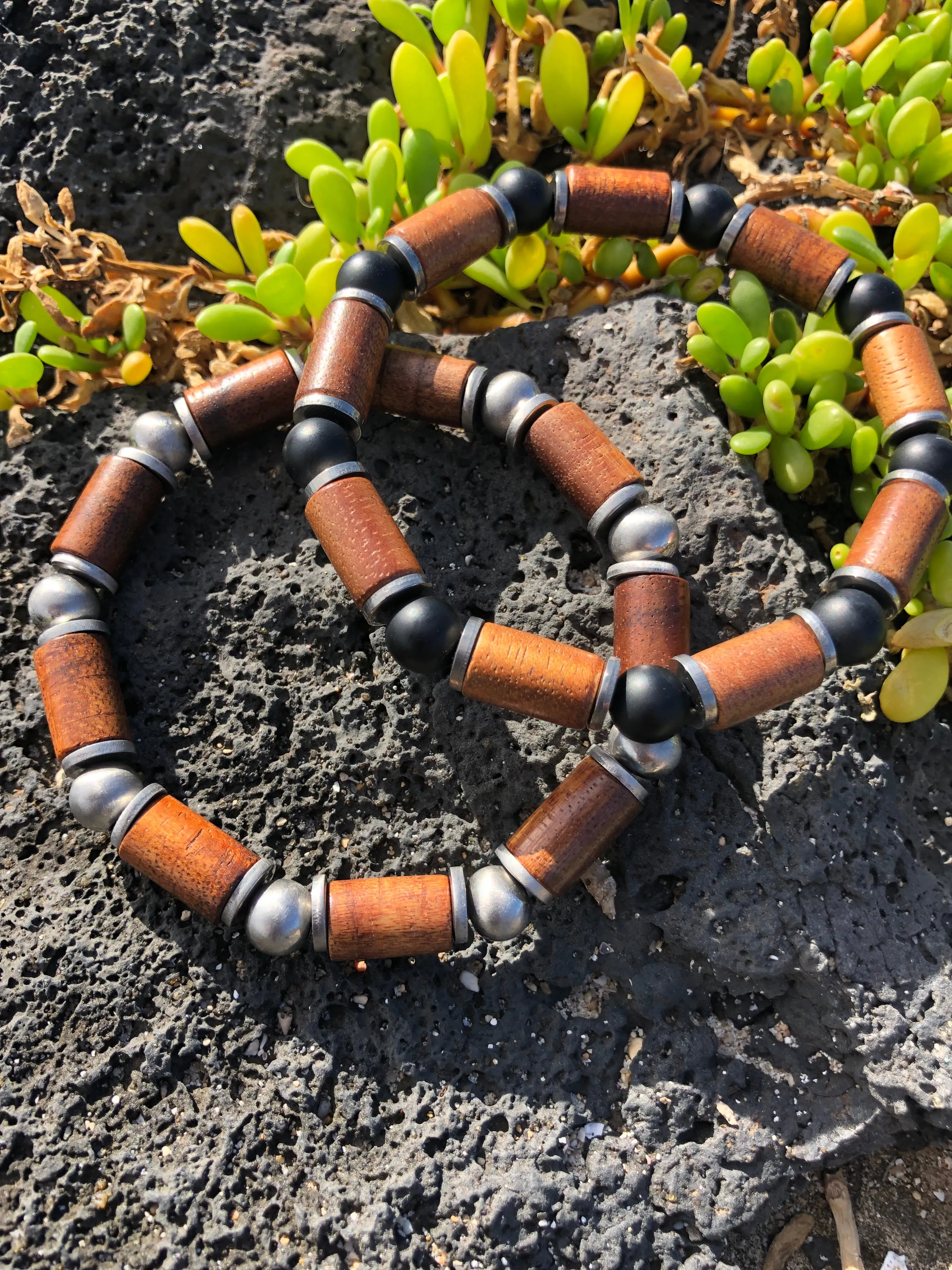 Bracelet - Hawaiian koa beaded