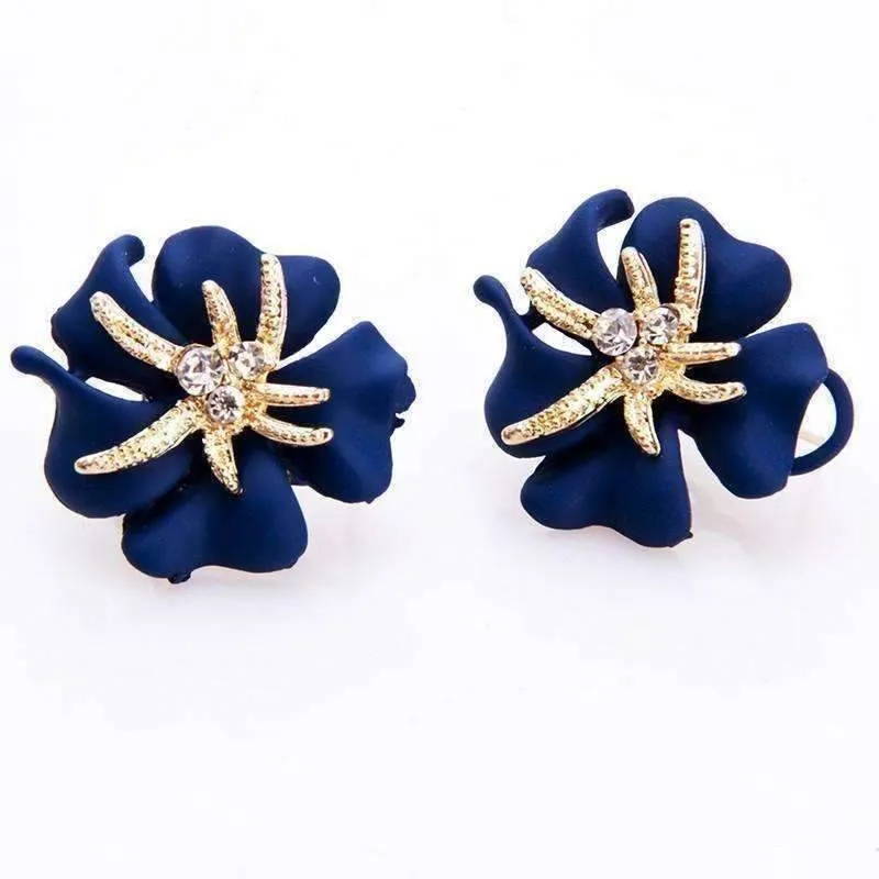 Golden Blossoms Shimmering Stud Earrings