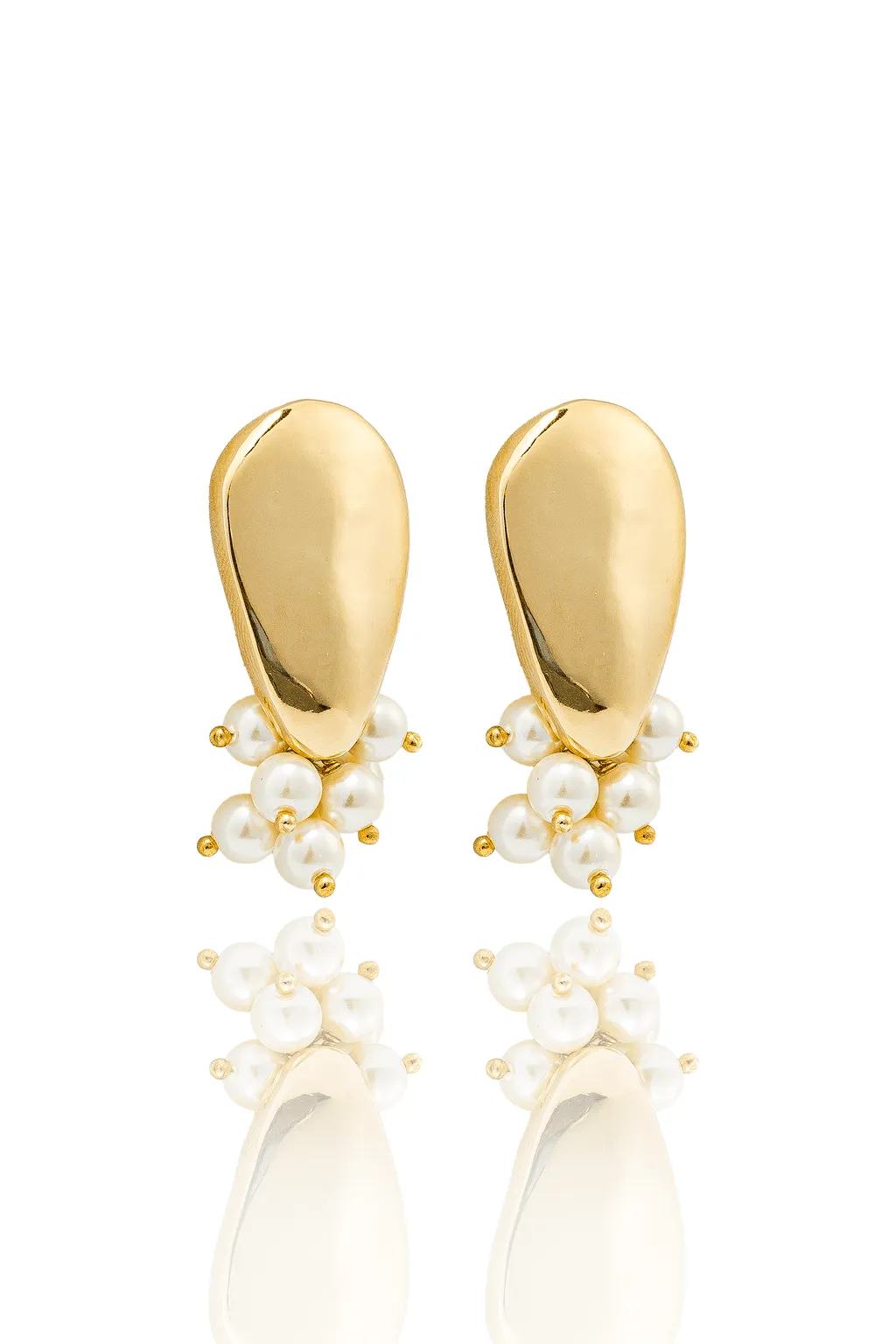 High End Exclusive Pearl Drop Dome Earrings