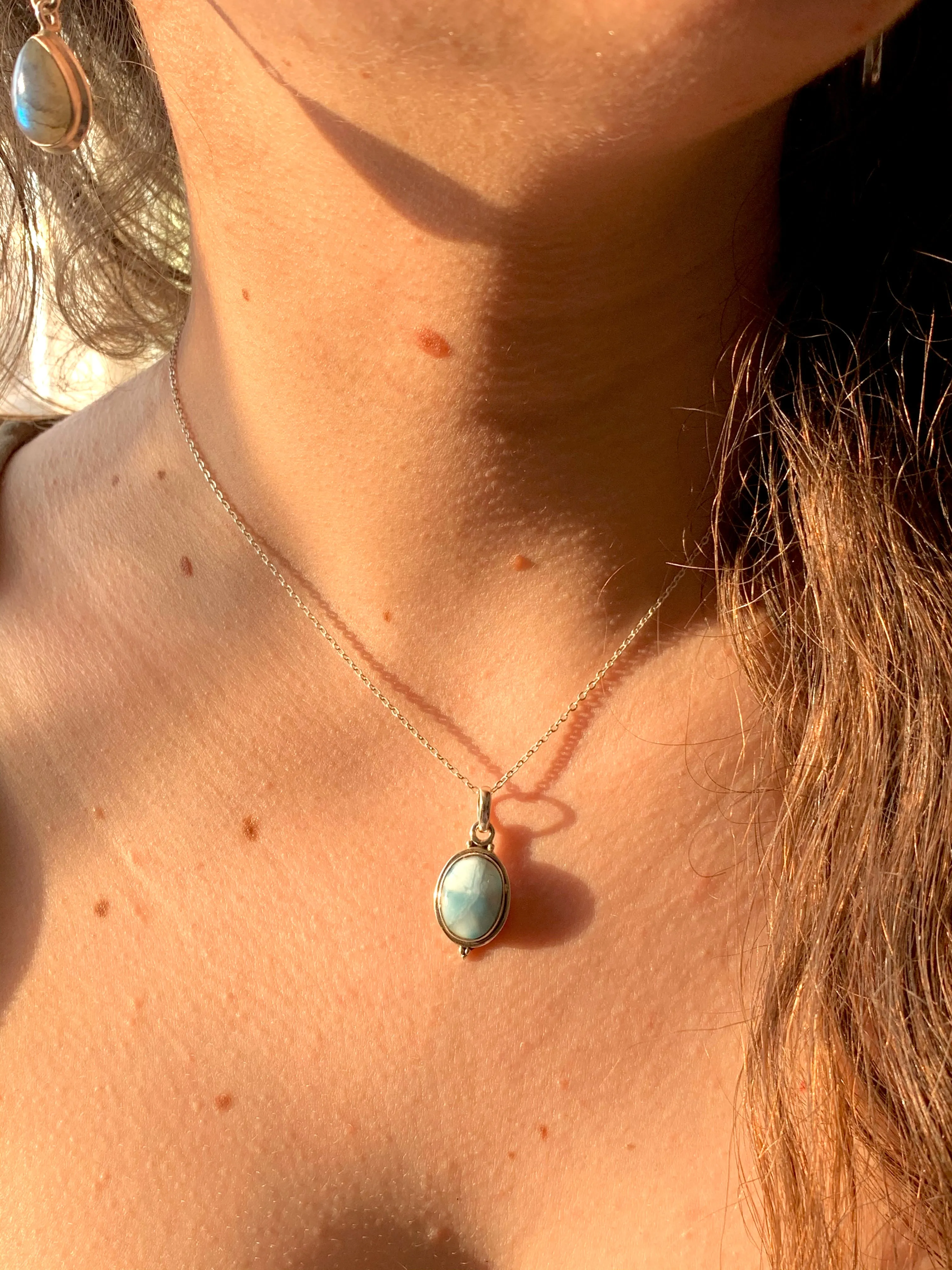 Larimar Ari Dot Pendant - Oval