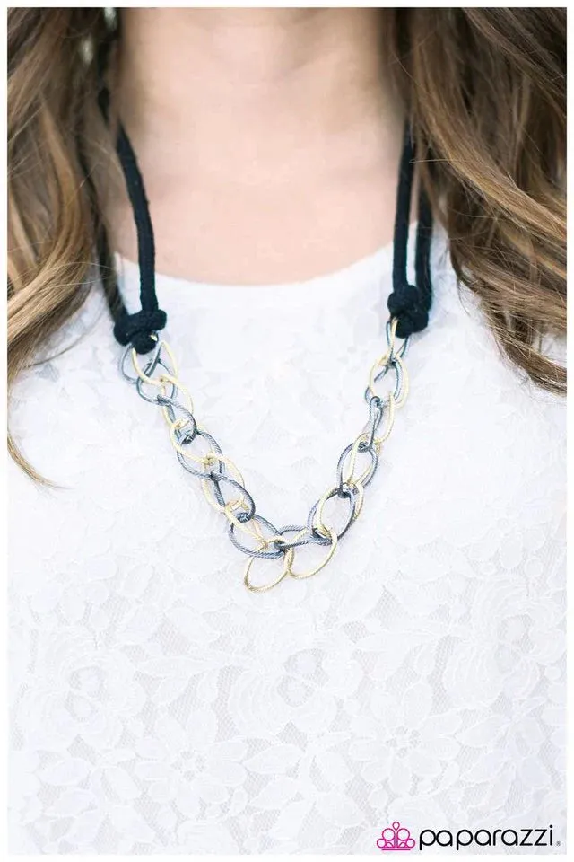 Paparazzi Necklace ~ KNOTTY or Nice - Black