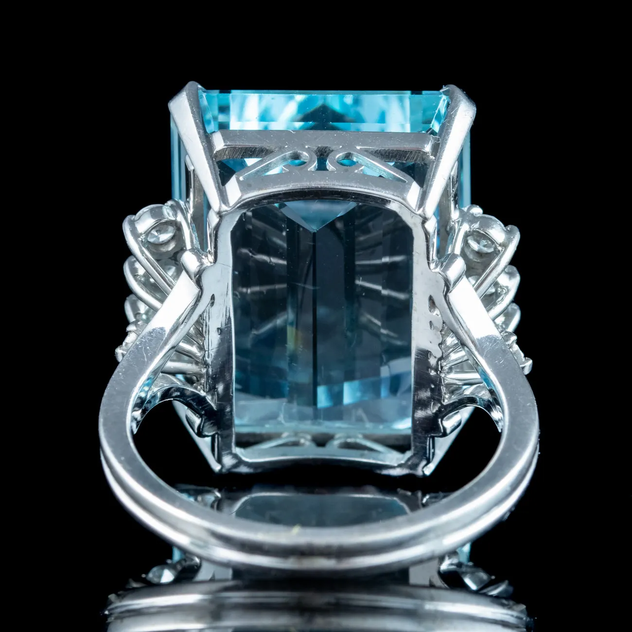 Vintage Aquamarine Diamond Cocktail Ring 18ct Aqua