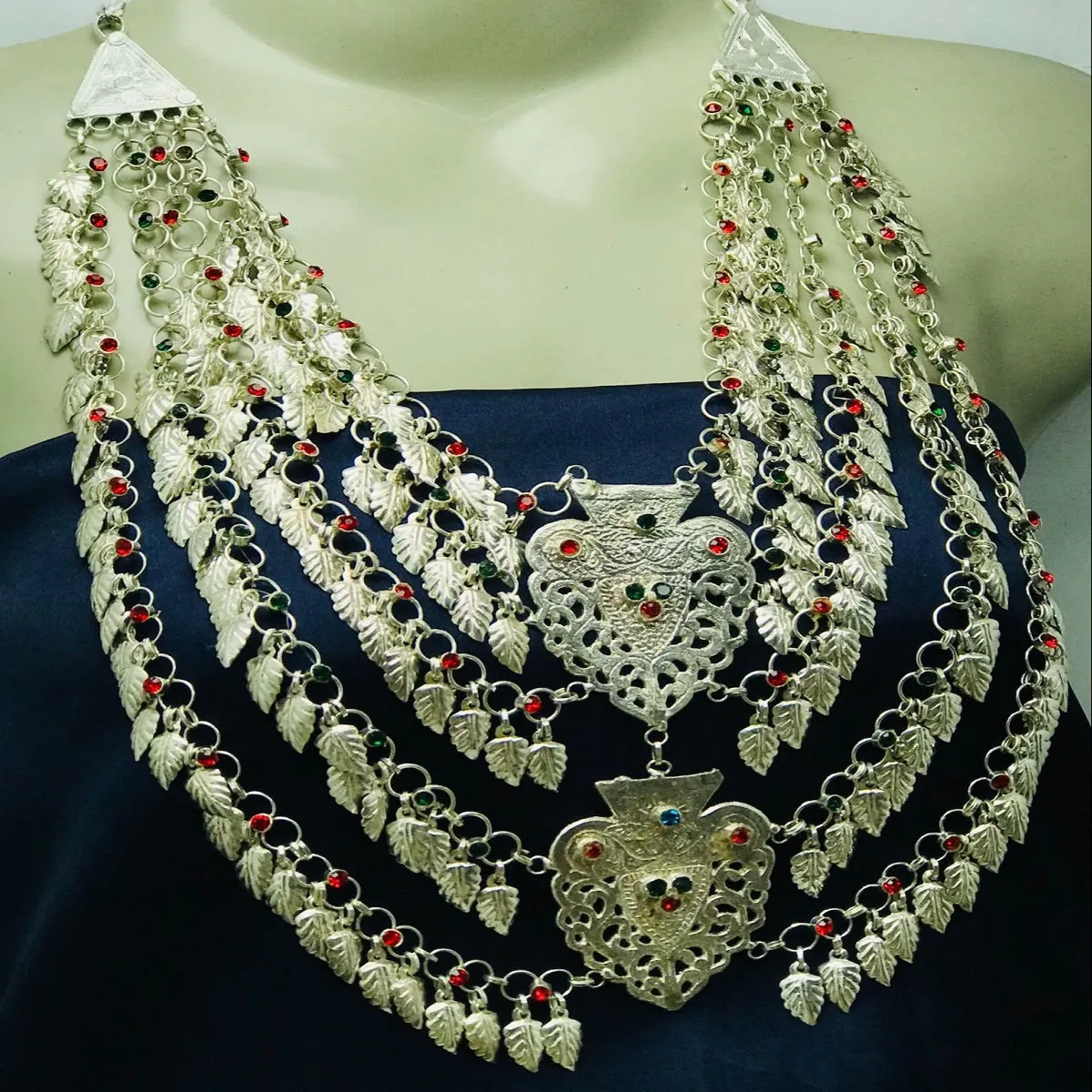 Vintage Multilayers Bib Necklace With Red and Green Jewels